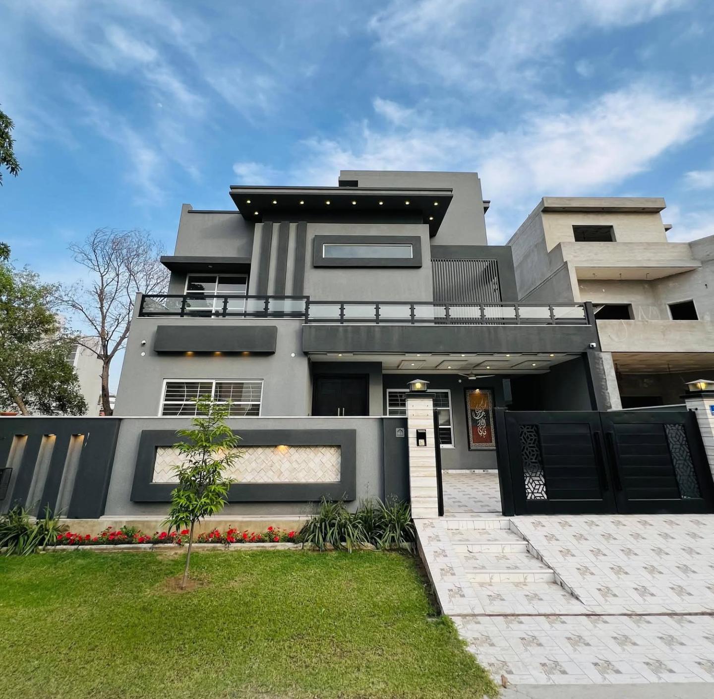 15 Marla New House for Sale - C Block Faisalabad