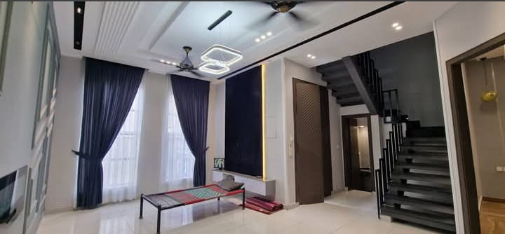 5.5 Marla Corner Designer House for Sale - Citi Housing, Gujranwala