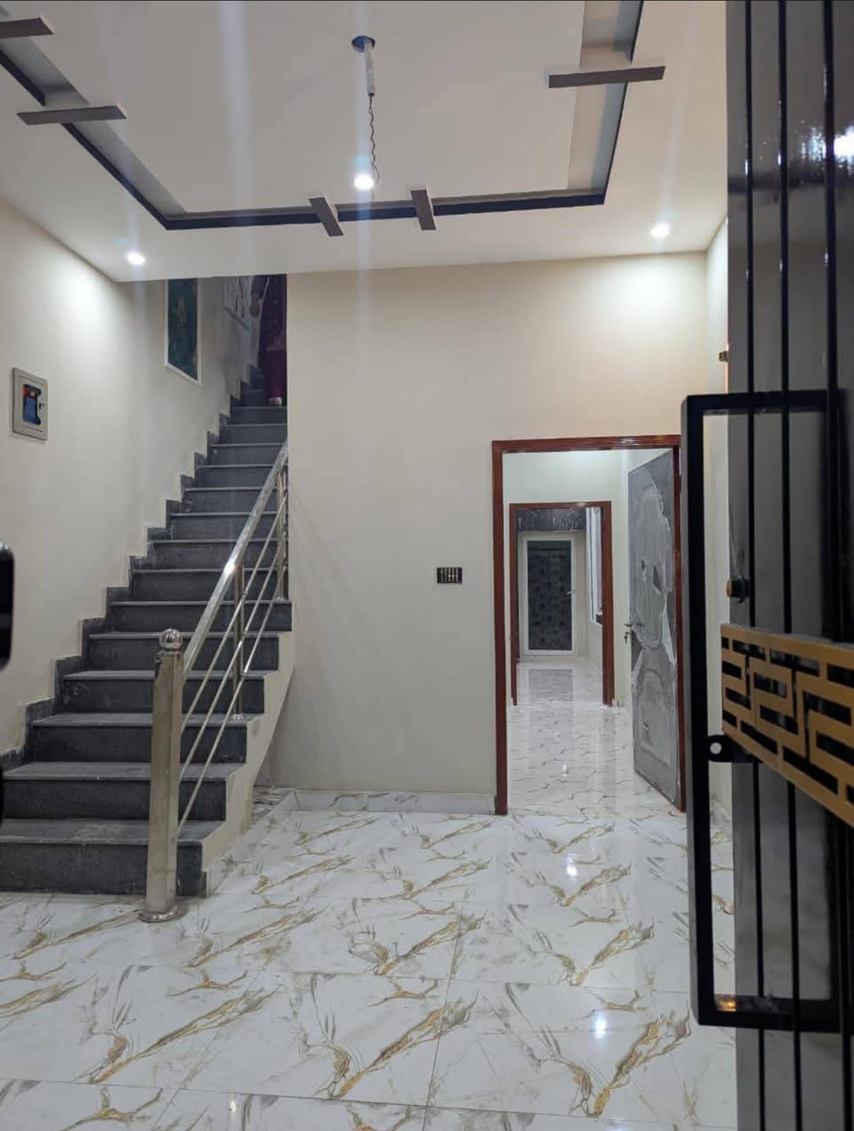 2.5 Marla VVIP Double Story House 3 Bedrooms 2 Kitchens Car Parking Registry Transfer, Near Main Ferozepur Road Haji Park Lahore